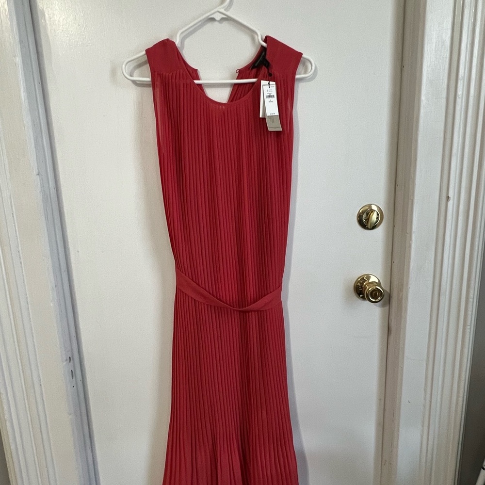 Red Pleated Sleeveless Dress